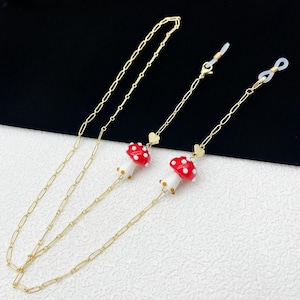 Realistic mushroom pendant eyeglass chain, star mushroom eyeglass chain, fashionable women&#39;s eyeglass chain, eyeglass accessories