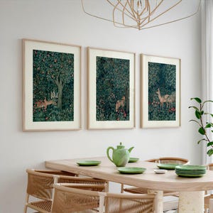 Morris & Co タペストリープリント 3 枚セット | ウール織物プリント、緑のテキスタイルアート、森の動物ウォールアート、キツネ、ノロジカ、ウサギのポスター
