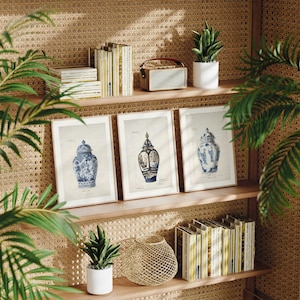 Juego de 3 impresiones de acuarela de jarrones estilo chinoiserie, pósters de jarrones orientales de tres piezas en gris azulado, arte mural asiático, cerámica francesa, decoración antigua para el hogar
