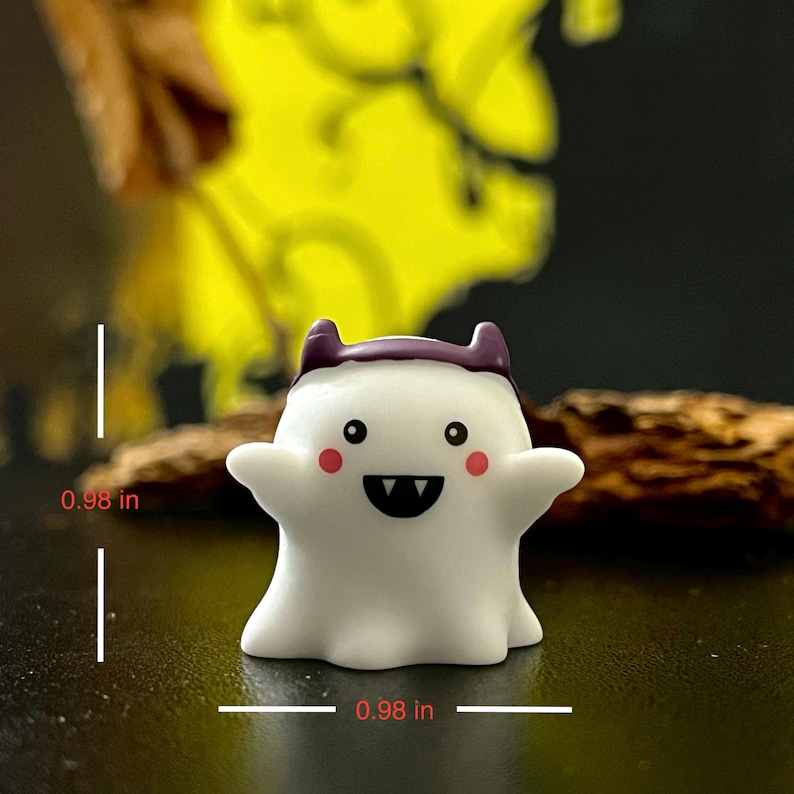 Halloween Decor, Cute Ghost Figurines, Tiny Resin Ghosts, Pumpkin & Witch Hat Ornaments, Spooky Desk Decor, Mini Halloween Gifts Devil-Horned Ghost