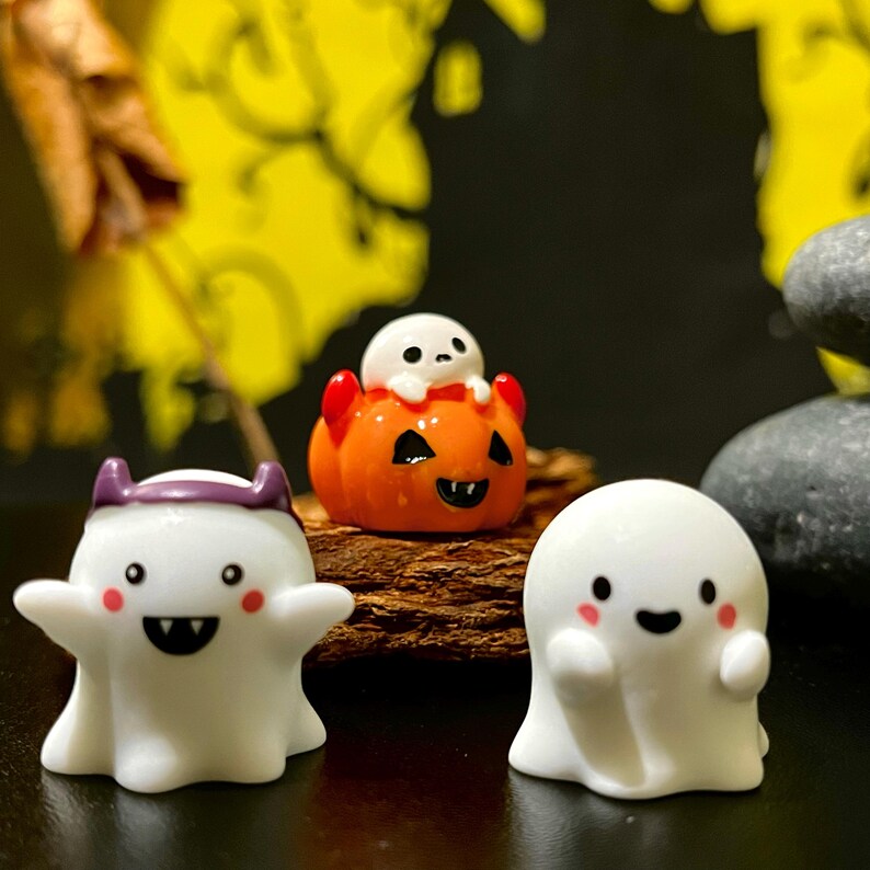 Halloween Decor, Cute Ghost Figurines, Tiny Resin Ghosts, Pumpkin & Witch Hat Ornaments, Spooky Desk Decor, Mini Halloween Gifts image 4