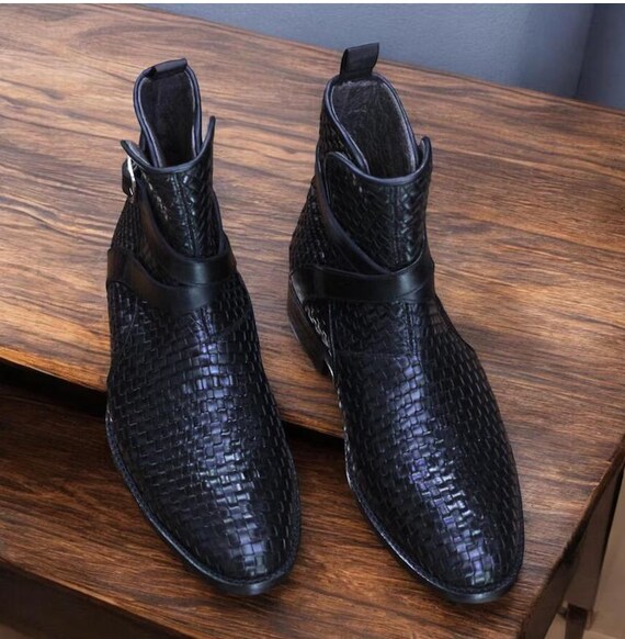 white christmas dresses Designer Black Chelsea Boots – Sleek Men's High-Gloss Leather Footwear –  HolloMen main image 1