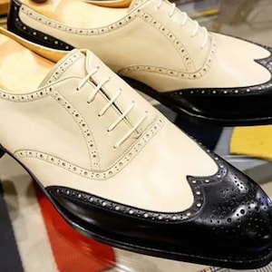 Handmade oxfords, Leather oxford shoes, Handcrafted oxfords, Men&#39;s oxford shoes, Vintage oxford shoes, Custom leather oxfords, Hand-stitched