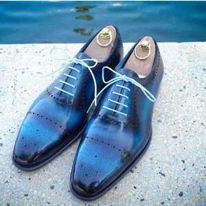 Handmade oxfords, Leather oxford shoes, Handcrafted oxfords, Men&#39;s oxford shoes, Vintage oxford shoes, Custom leather oxfords, Hand-stitched