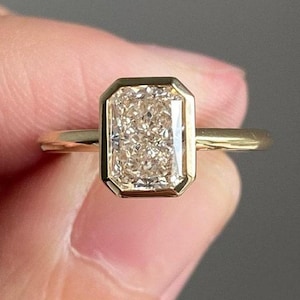 3CT IGI Certified Radiant Cut Solitaire Lab Grown Diamond Ring, Engagement Ring, Bezel Set Ring, Radiant Cut Solitaire Diamond 14K Gold Ring