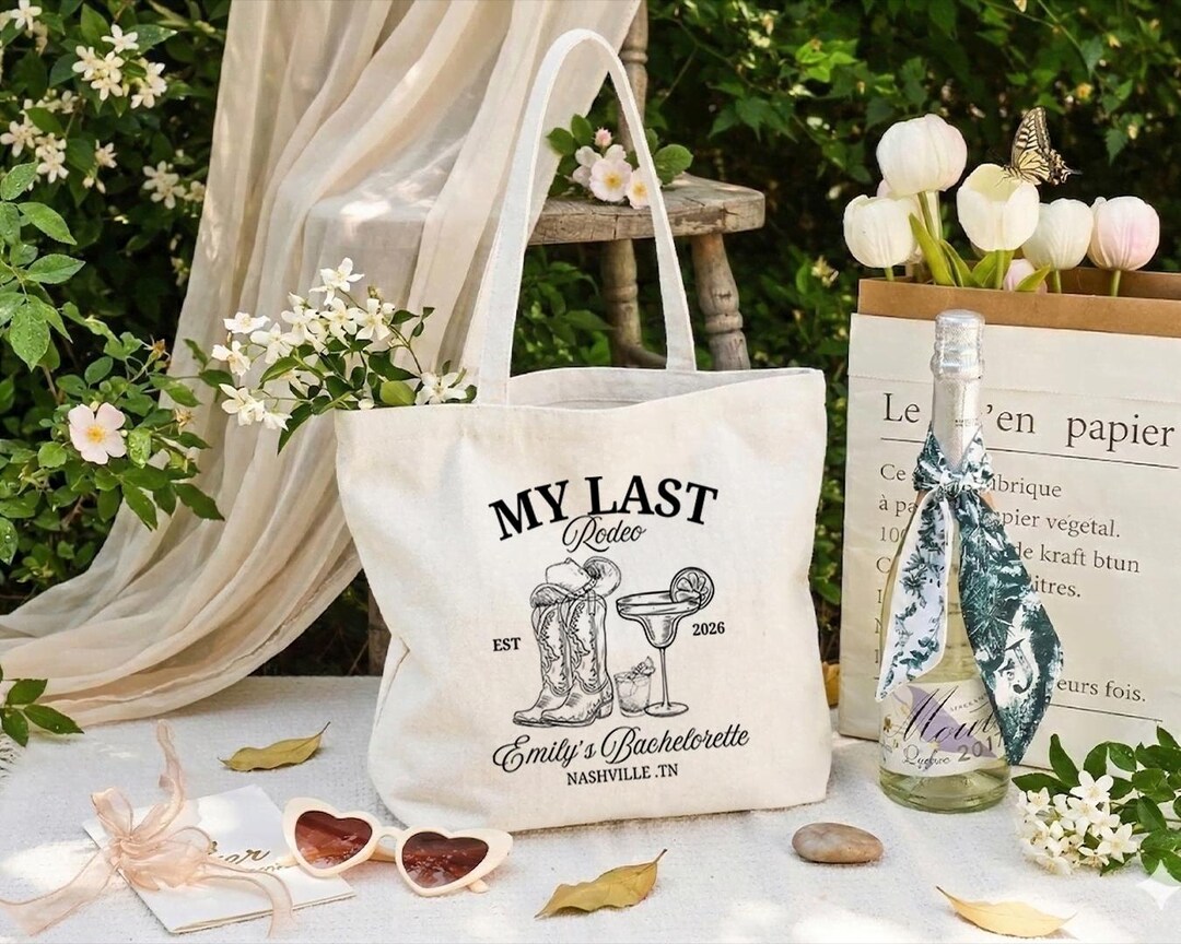 Western Cowgirl Bachelorette Tote Bags, Custom Bridal Shower Gift ...