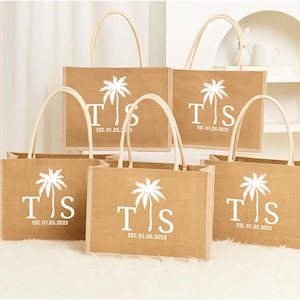 Personalized Tote Bag For Bridesmaid, Best Wedding Welcome Bag, Gift for Her Beach Jute Gift, Bridesmaid Gift Bags, Personalized Burlap Tote