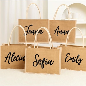 Personalized Bridesmaid Tote Bags, Custom Burlap Gift Bag, Beach Tote Bag, Bachelorette Party Bag, Bridesmaid Proposal Gift,Wedding Gift Bag