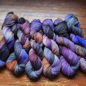 Hex Appeal - Sock Yarn/ 462 yds