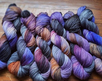 Hex Appeal - Sock Yarn/ 462 yds