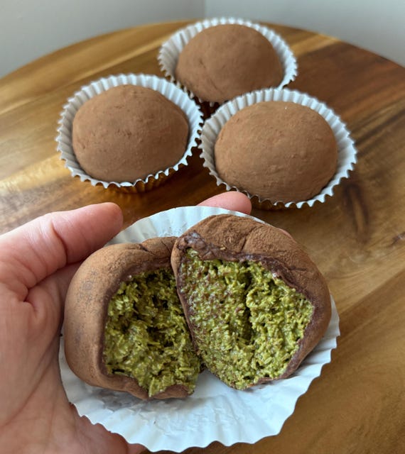 Dubai Chocolate Chewy Cookie – Pistachio Cream Filling, Middle