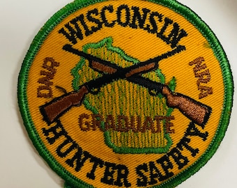 Vintage BSA Wisconsin Hunter Safety Graduate DNA NRA patch