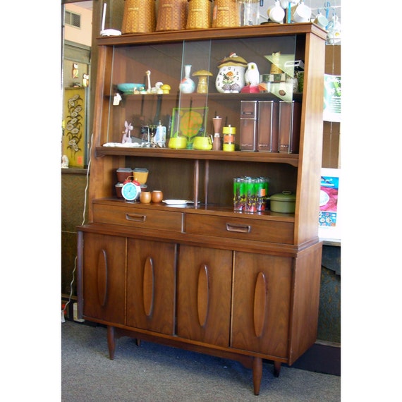 Walnut China Hutch Garrison Furniture Co Vintage American Etsy