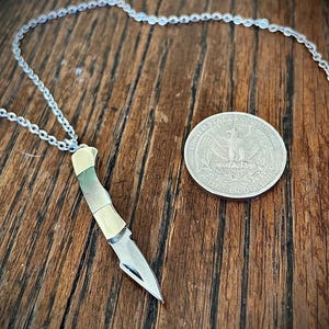 Mini pocket knife necklace