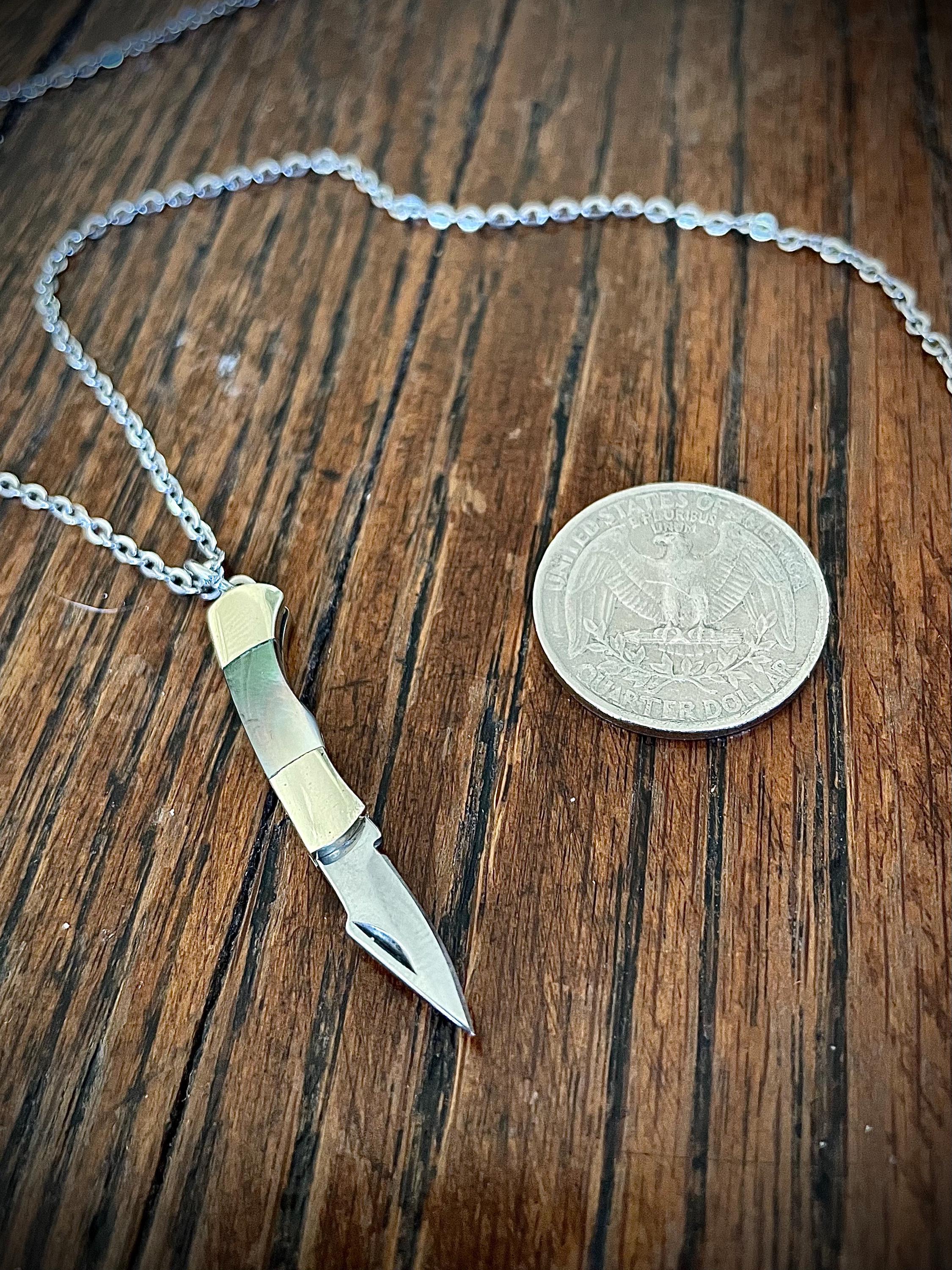 Mini pocket knife necklace