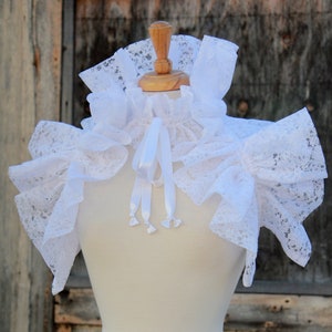 Victorian White Lace Collar - 2 Piece Set - Including a Lace Choker Collar and a Lace Shrug - Steampunk Style Collars