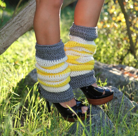 Leg Warmers in Bananas and Cream Stripes Yellow and White Striped Crochet  Legwarmers -  Canada