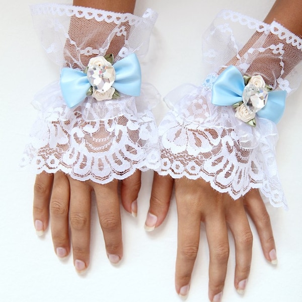 Alice in Wonderland Lace Cuffs - Victorian Fashion Accessories by Mademoiselle Mermaid