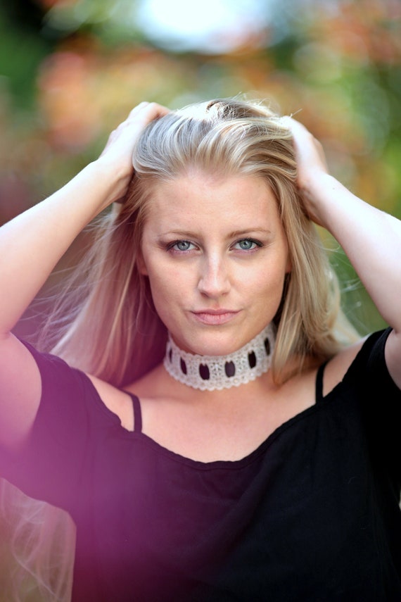 Choker Necklace in White Lace With Black Ribbon and Rhinestones