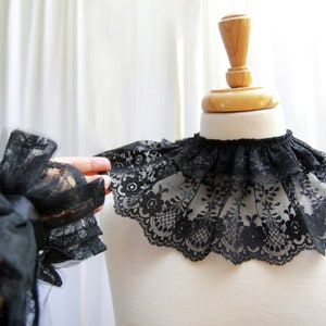 Gothic Black Lace Collar Witch Aesthetic Victorian Inspired Neck Frill Goth Collar Accessories image 9