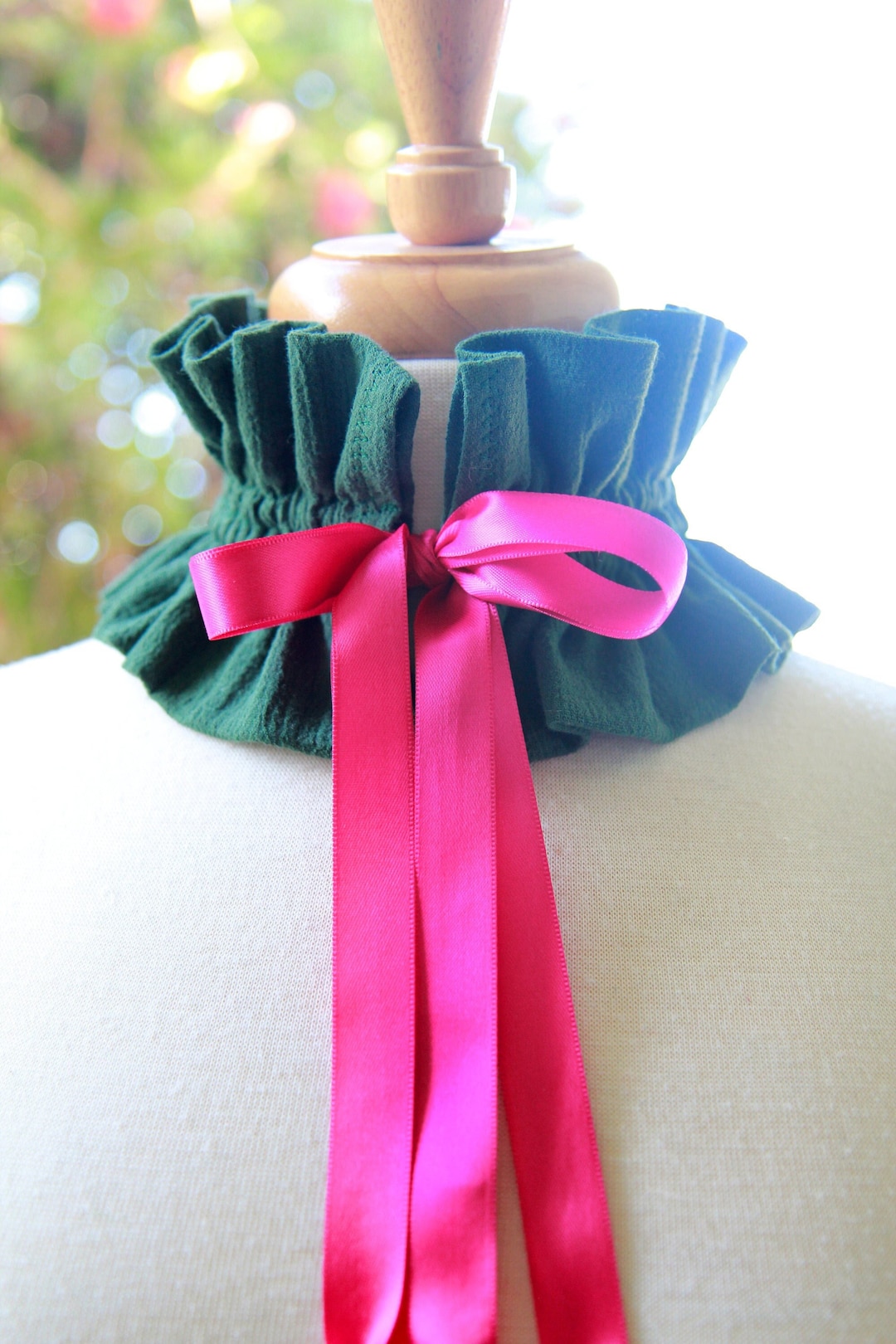 Victorian Forest Fairy Collar in Hunter Green Gauze With Fuchsia