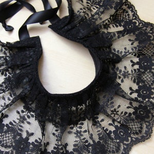 Gothic Black Lace Collar Witch Aesthetic Victorian Inspired Neck Frill Goth Collar Accessories image 2