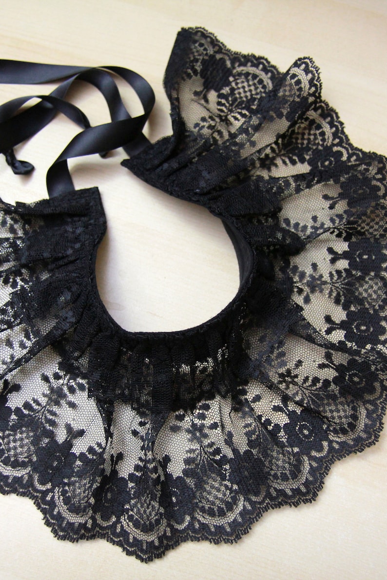 Gothic Black Lace Collar Witch Aesthetic Victorian Inspired Neck Frill Goth Collar Accessories image 2