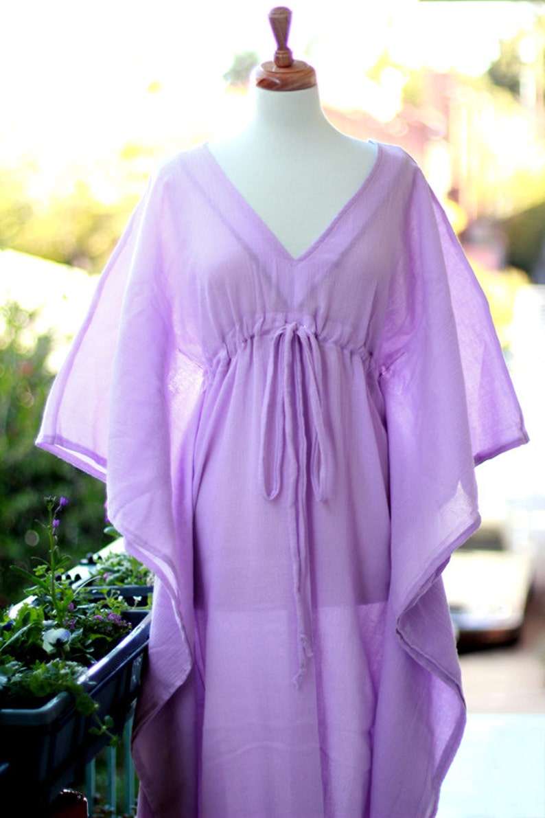 Kaftan Maxiklänning - Strandkaftan i lavendelfärgad bomullsgasväv - Maxiklänningar för kvinnor bild 1