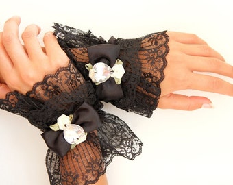 Black Lace Cuffs - Victorian Fashion Wrist Cuffs - Steampunk Style Accessories