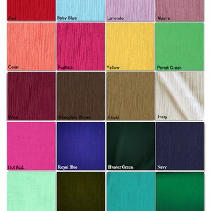 Puede incluir: Una tabla de muestras de tela en varios colores, incluyendo natural, negro, blanco, azul verdoso, turquesa, naranja, morado, rosa, rojo, azul beb&eacute;, lavanda, malva, coral, fucsia, amarillo, verde loro, vino, marr&oacute;n chocolate, caqui, marfil, rosa fuerte, azul real, verde cazador, azul marino, menta, oliva, jade y verde kelly. La tabla tambi&eacute;n incluye informaci&oacute;n de tallas para S, M, L, XL y XXL, con las medidas de busto, cintura y cadera correspondientes en pulgadas.