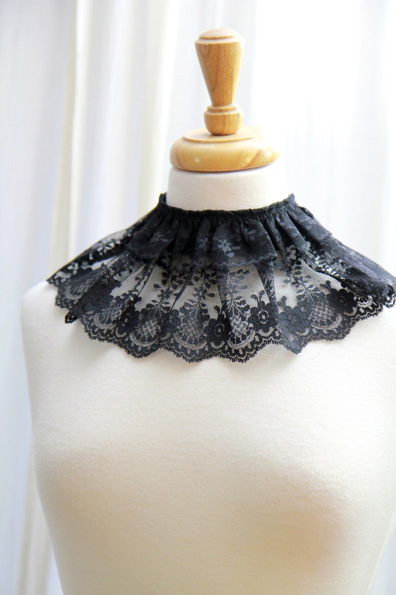 Gothic Black Lace Collar Witch Aesthetic Victorian Inspired Neck Frill Goth Collar Accessories image 4