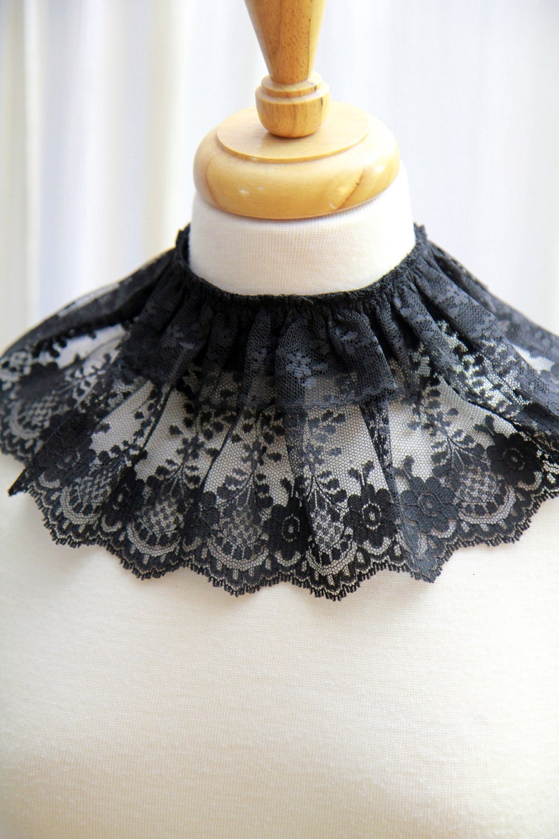 Gothic Black Lace Collar Witch Aesthetic Victorian Inspired Neck Frill Goth Collar Accessories image 3