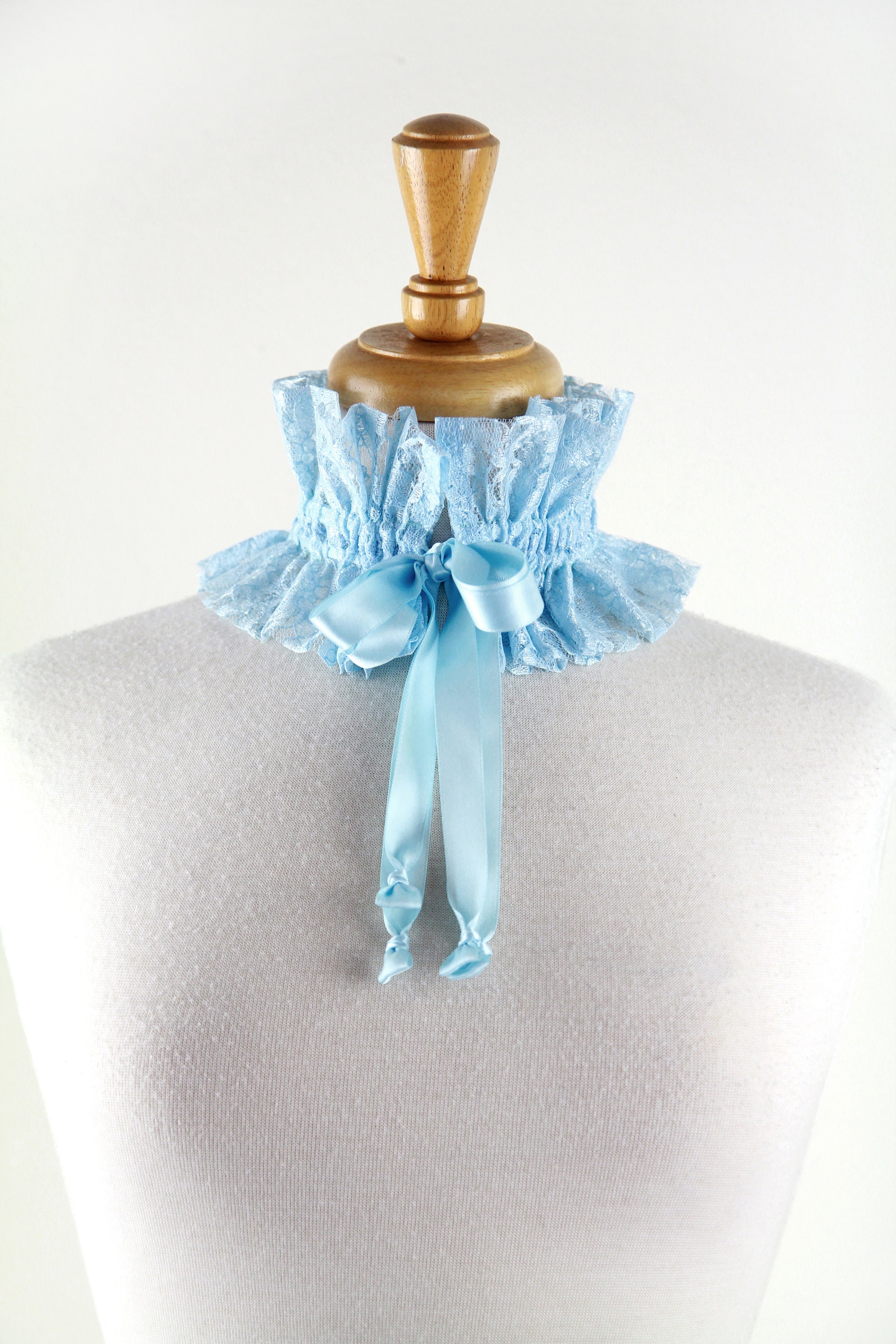 Regency Ruff Light Blue Lace Collar - in Regency Era, Victorian, or Edwardian Style ...