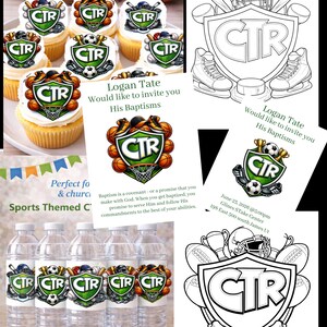 Op de afbeelding: Een collage van sportthema-items. Cupcakes met sportlogo's, waterflessen met bijpassende etiketten en uitnodigingen. Op de uitnodigingen staat "Logan Tate Would like to invite you His Baptisms". Er zijn ook sportballen te zien.