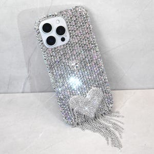Handmade Rhinestone Tassel Heart Phone Case: iPhone 16/17 Pro Max, Galaxy