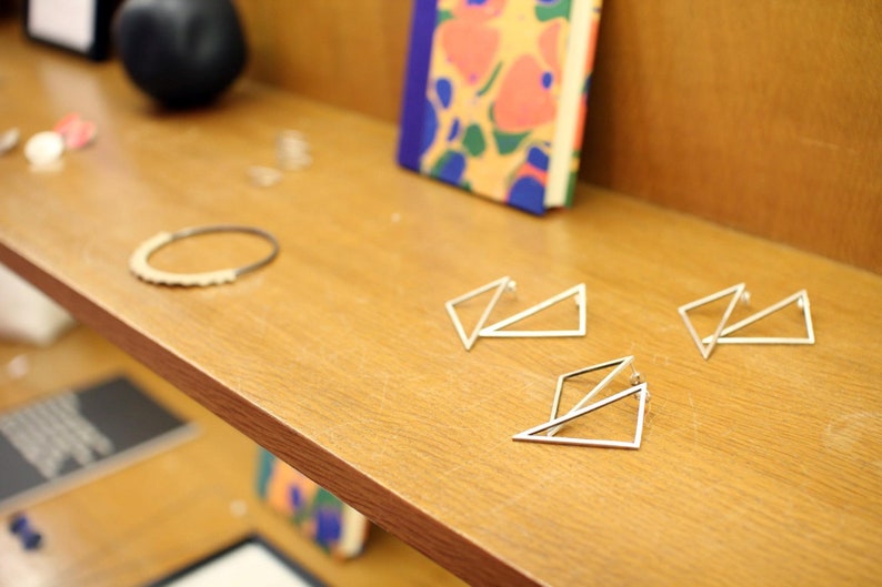Silver triangle earring, minimal, geometric image 4
