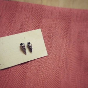 Shell miniature earrings, stud earrings image 3