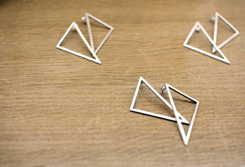 Silver triangle earring, minimal, geometric image 2