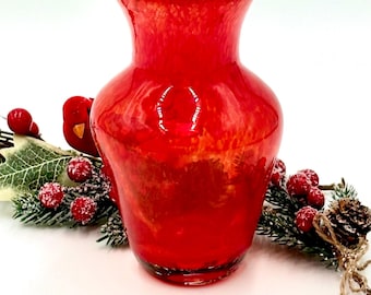 Handgeblazen glazen Valentijnsvaas, rood kunstglas.
