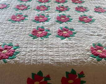 Vintage Hand Embroidered Hand Appliqued Hand Quilted Dogwood Blossom? Quilt