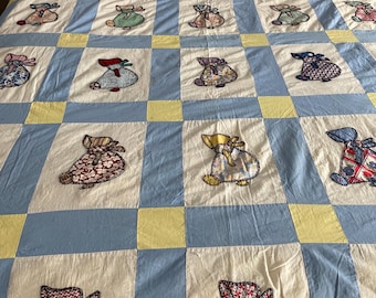Vintage Hand Appliqued SunBonnet Sue QUILT TOP