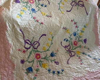 Vintage Hand Quilted Hand Appliqued Quilt