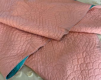 Vintage Whole Cloth Hand Quilted Quilt ~ cotton sateen ~ grapes with postage stamp quilting