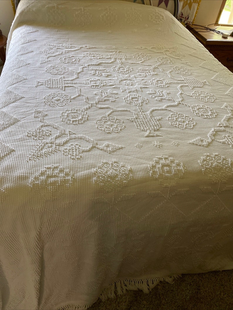 Vintage Bates Washington Choice White Chenille Bedspread Etsy