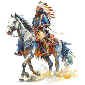 Può includere: Dipinto ad acquerello di un nativo americano a cavallo. Il cavaliere indossa un copricapo di piume, una camicia blu e pantaloni beige. Il cavallo, con una sella dettagliata, solleva polvere. L'opera d'arte ha uno stile morbido e artistico.