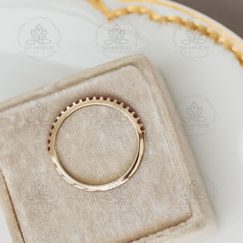 dainty gold rings