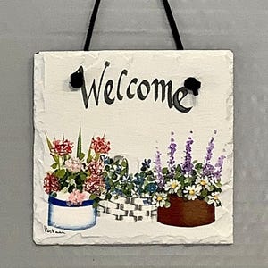 Slate welcome sign pots of flowers wall hanging