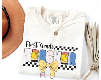 First Grade Shirt Comfort Colors® Teacher Shirt Back to School Retro 1St Grade Teacher Crew Tee Teacher  First Day Shirt Gift for Teacher