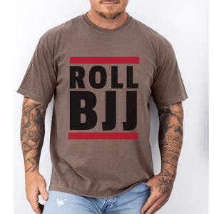 Roll BJJ Jiu-Jitsu T-shirt, Classic Hip-Hop Style, Distressed Design, Martial Arts Tee, Grappling Shirt, Unisex Tee, BJJ Apparel