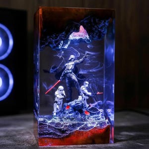 S.tar W.ars harslamp diorama, Kylo Ren led-lichtbak cadeau voor fans, handgemaakt decor Galaxy Scene, kerstcadeau voor hem, Galaxy Wars